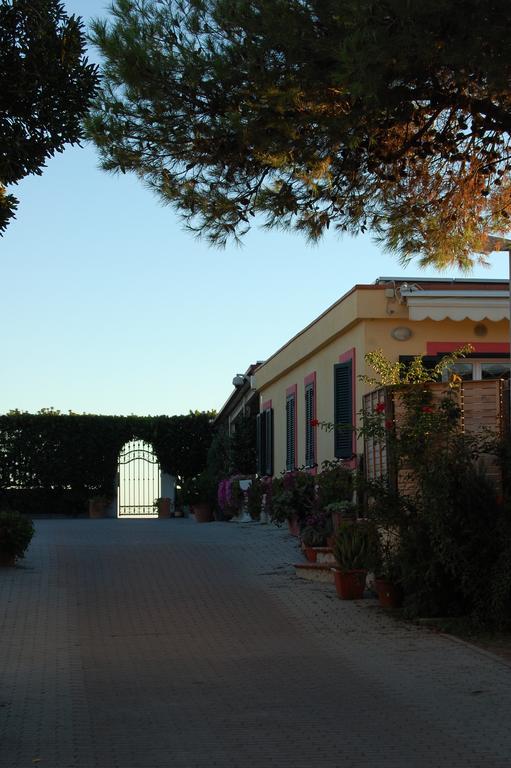 Camping Vallecrosia Exterior foto